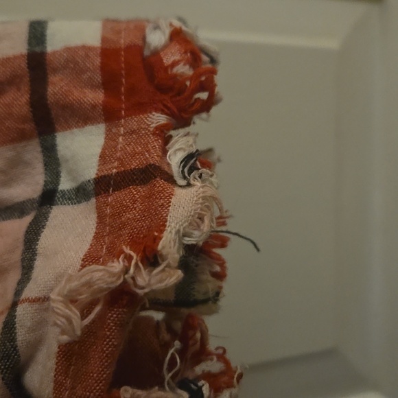 One 24 XL Flannel - Picture 4 of 4